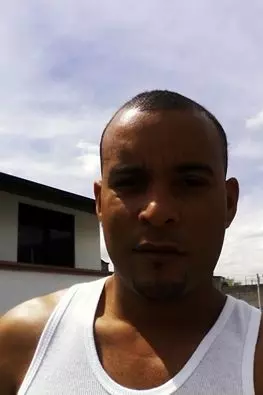 Hombre de 38 busca mujer para hacer pareja en Guantanamo, Cuba
