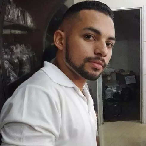 Chico de 34 busca chica para hacer pareja en Apure, Venezuela