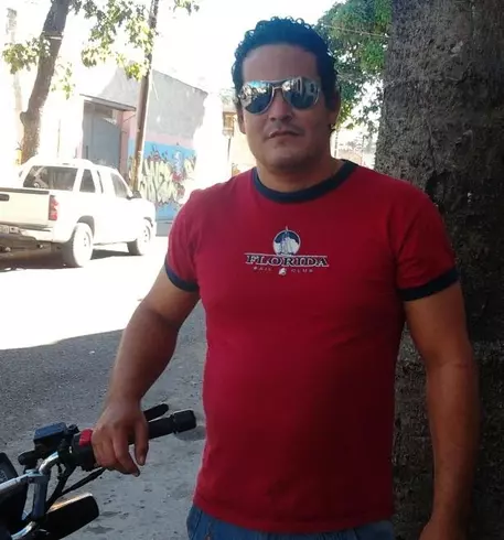 Hombre de 45 busca mujer para hacer pareja en Habana, Cuba