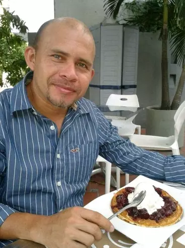 Hombre de 50 busca mujer para hacer pareja en Tocumne, Panamá