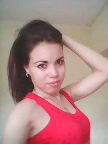 Chica de 32 busca chico para hacer pareja en Las tunas., Cuba