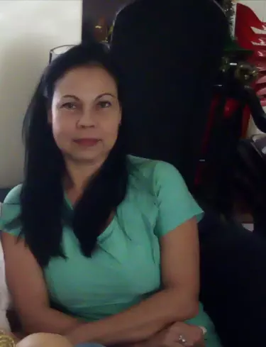 Mujer de 58 busca hombre para hacer pareja en Medellin, Colombia
