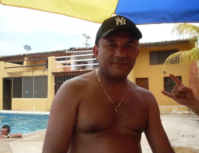 Hombre de 59 busca mujer para hacer pareja en Maracay, Venezuela