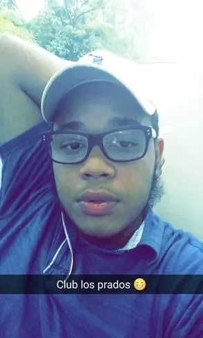 Chico de 27 busca chica para hacer pareja en Santo Domingo, República Dominicana