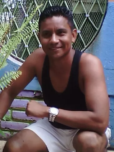 Hombre de 40 busca mujer para hacer pareja en Nicaragua