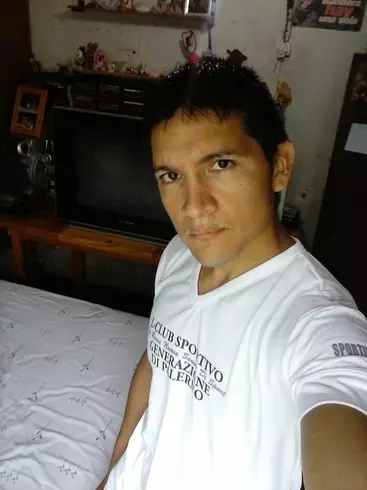Hombre de 38 busca mujer para hacer pareja en BUENOS AIRES, Argentina