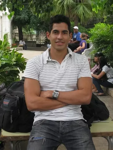 Hombre de 37 busca mujer para hacer pareja en La Habana, Cuba