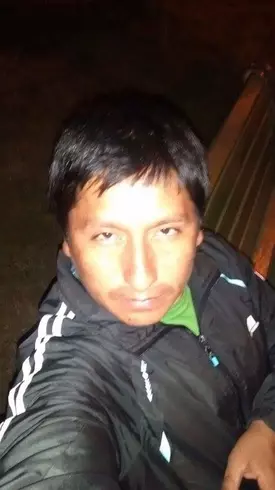 Chico de 34 busca chica para hacer pareja en Santa cruz, Bolivia