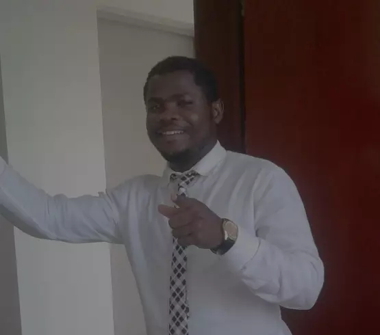 Hombre de 38 busca mujer para hacer pareja en Malabo, Guinea Ecuatorial