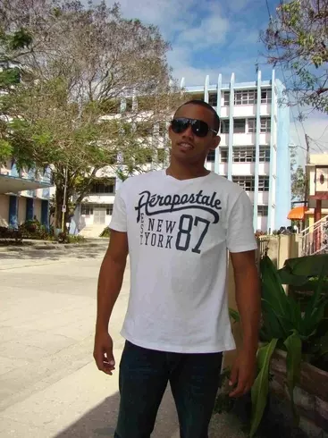 Hombre de 40 busca mujer para hacer pareja en Holguin, Cuba