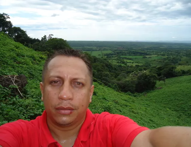 Hombre de 44 busca mujer para hacer pareja en nicaragua, Nicaragua