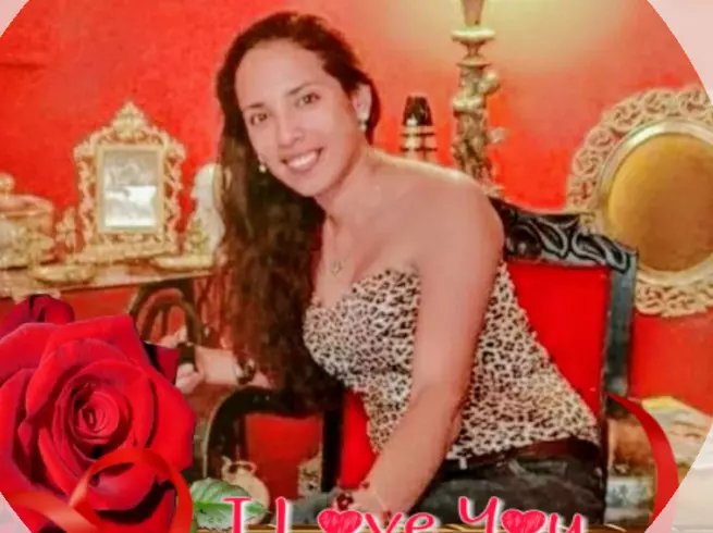 Mujer de 38 busca hombre para hacer pareja en Perú