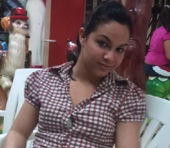 Chica de 33 busca chico para hacer pareja en Holguin, Cuba