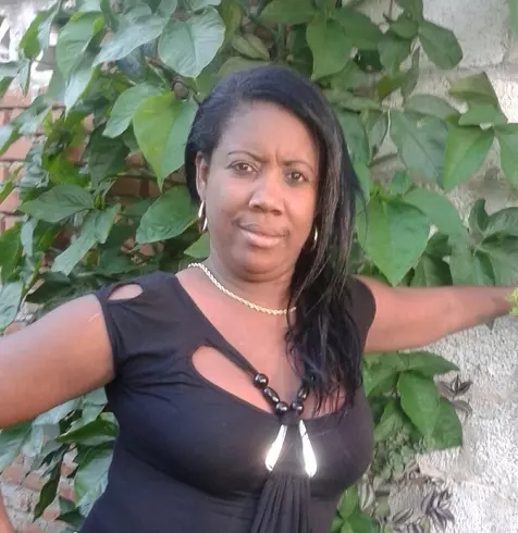 Mujer de 54 busca hombre para hacer pareja en Granma, Cuba