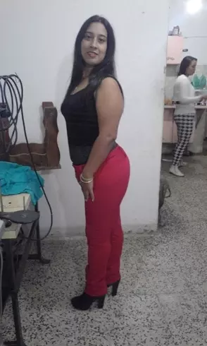 Mujer de 45 busca hombre para hacer pareja en Caracas, Venezuela