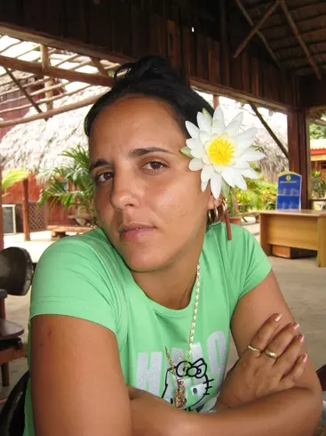 Mujer de 40 busca hombre para hacer pareja en Cienfuegos, Cuba