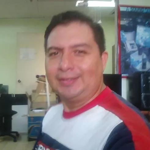 Hombre de 51 busca mujer para hacer pareja en Caracas, Venezuela