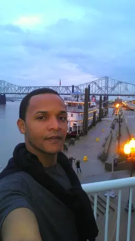 Hombre de 43 busca mujer para hacer pareja en Louisville, Estados Unidos de América