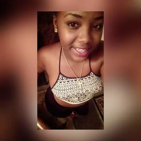 Chica de 25 busca chico para hacer pareja en Santo Domingo, República Dominicana