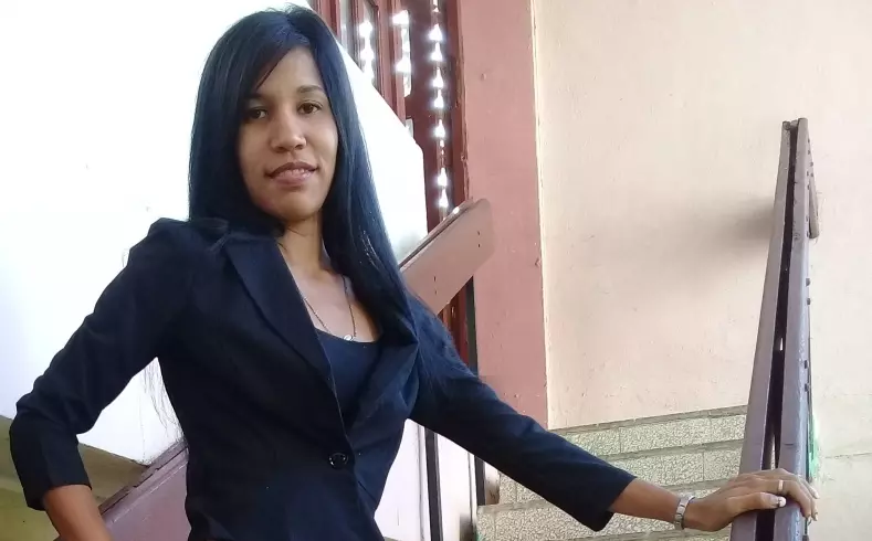 Chica de 32 busca chico para hacer pareja en Cuba