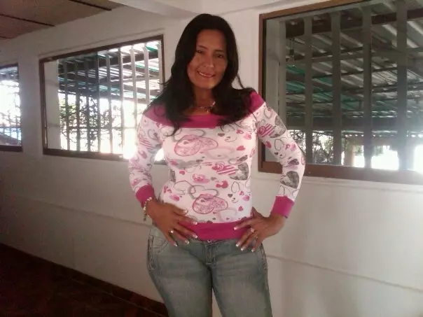 Mujer de 52 busca hombre para hacer pareja en Valencia, Venezuela
