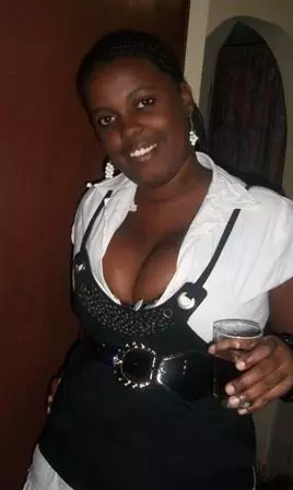 Chica de 33 busca chico para hacer pareja en La Habana, Cuba