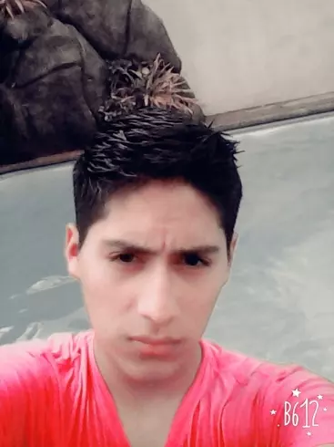 Chico de 26 busca chica para hacer pareja en Guayaquil, Ecuador