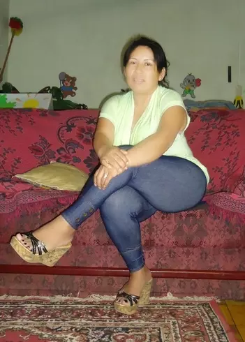 Mujer de 46 busca hombre para hacer pareja en Pando, Bolivia