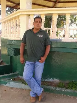 Hombre de 53 busca mujer para hacer pareja en Coto Brus, Costa Rica