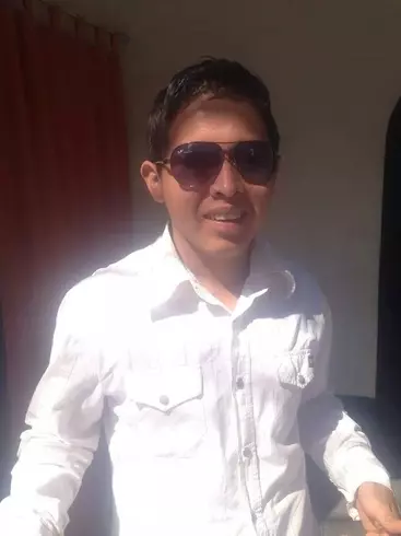 Chico de 30 busca chica para hacer pareja en La paz, Bolivia