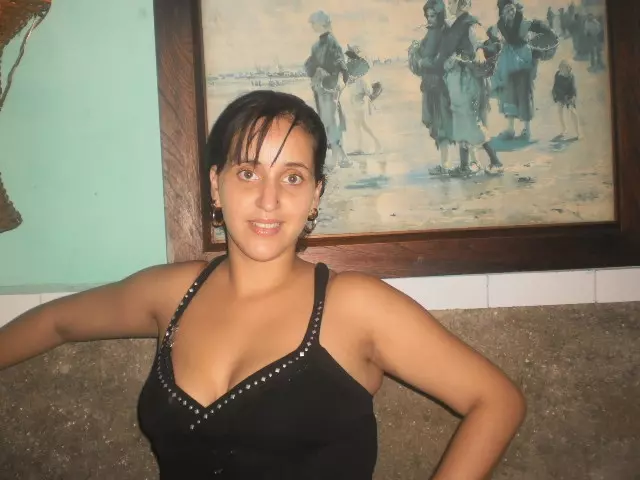 Chica de 33 busca chico para hacer pareja en Matanzas, Cuba