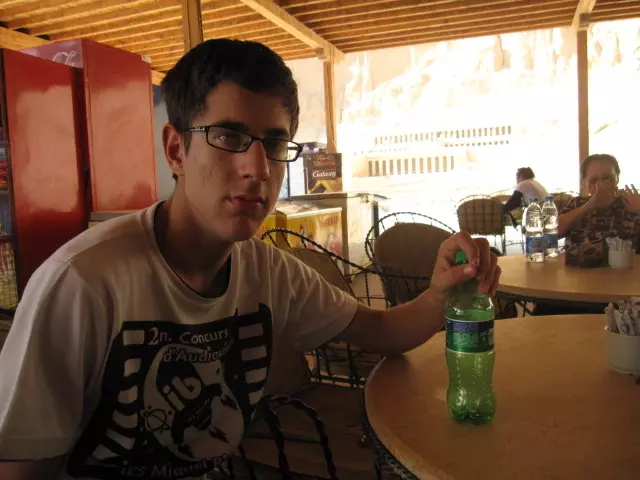 Chico de 29 busca chica para hacer pareja en Mataró, España