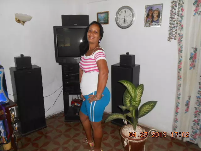 Mujer de 54 busca hombre para hacer pareja en Villa clara, Cuba