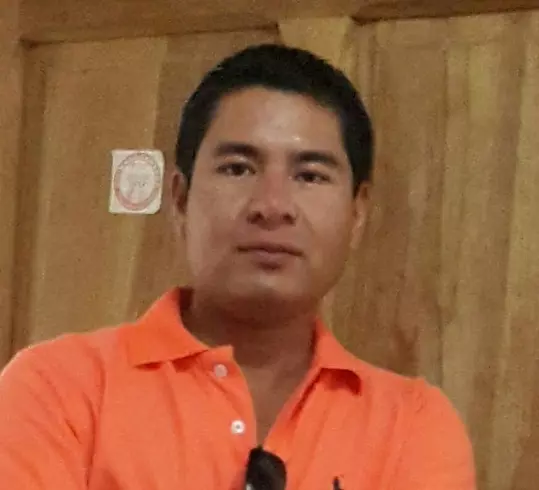 Hombre de 40 busca mujer para hacer pareja en Santa Cruz De La Sierra Bolivia, Bolivia