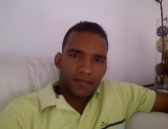 Hombre de 40 busca mujer para hacer pareja en Santo Domingo, República Dominicana