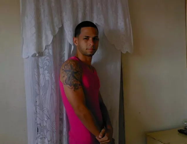 Chico de 31 busca chica para hacer pareja en Florida, Cuba