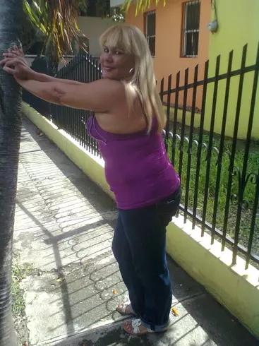 Mujer de 57 busca hombre para hacer pareja en La Vega, República Dominicana