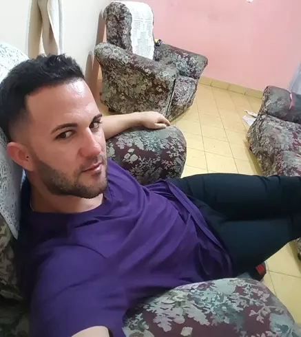 Chico de 34 busca chica para hacer pareja en Varadero, Cuba