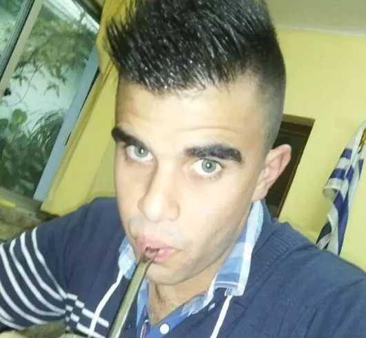 Chico de 33 busca chica para hacer pareja en Montevideo, Uruguay