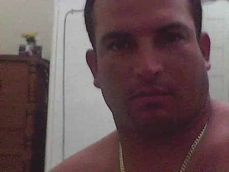 Hombre de 42 busca mujer para hacer pareja en Maracaibo, Venezuela