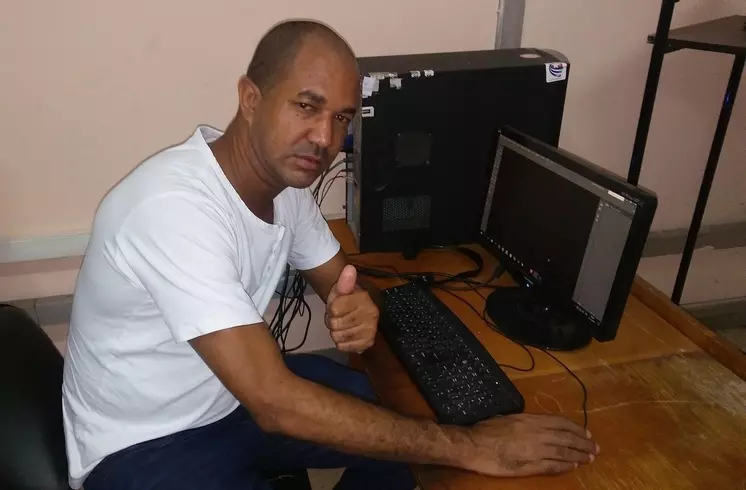 Hombre de 41 busca mujer para hacer pareja en La Habana, Cuba