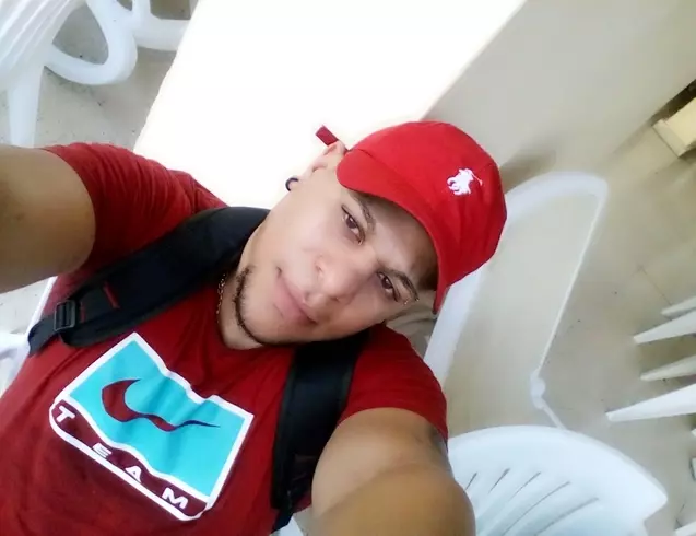 Chico de 32 busca chica para hacer pareja en Bayamo, Cuba