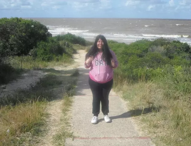Chica de 29 busca chico para hacer pareja en Montevideo, Uruguay