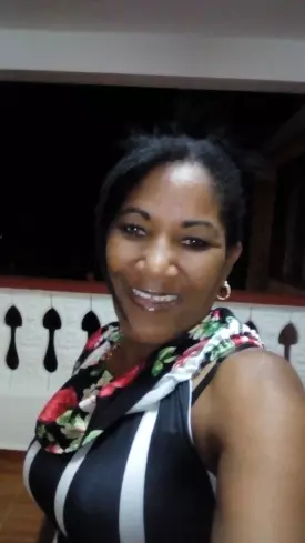 Mujer de 52 busca hombre para hacer pareja en Habana, Cuba