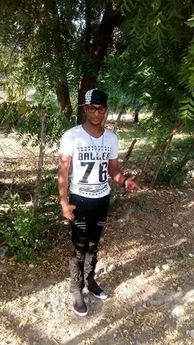 Hombre de 37 busca mujer para hacer pareja en Azua, República Dominicana