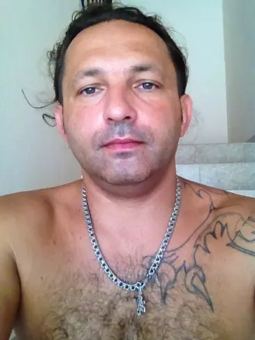 Hombre de 47 busca mujer para hacer pareja en Bavaro, República Dominicana
