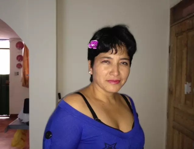 Mujer de 48 busca hombre para hacer pareja en Quito, Ecuador