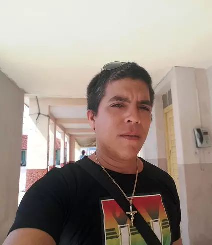 Hombre de 38 busca mujer para hacer pareja en Holguín, Cuba