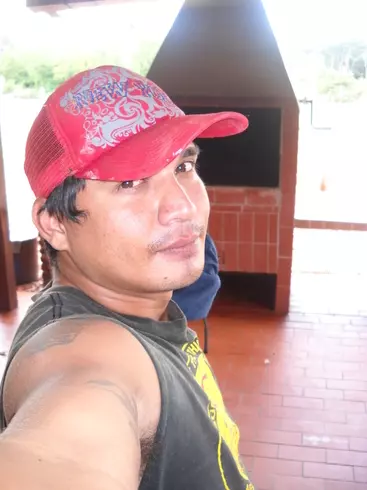Hombre de 36 busca mujer para hacer pareja en Santa cruz, Bolivia