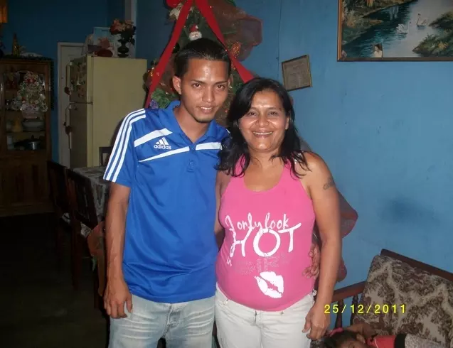 Mujer de 56 busca hombre para hacer pareja en Guayaquil, Ecuador
